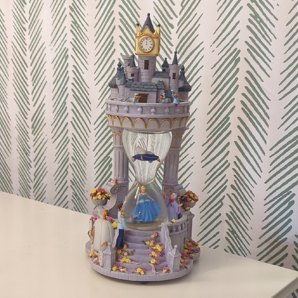 Disney Other - Disney Cinderella Musical Lightup Hour Glass